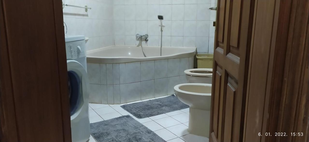 Apartman House Jasmina Bihać Eksteriør billede