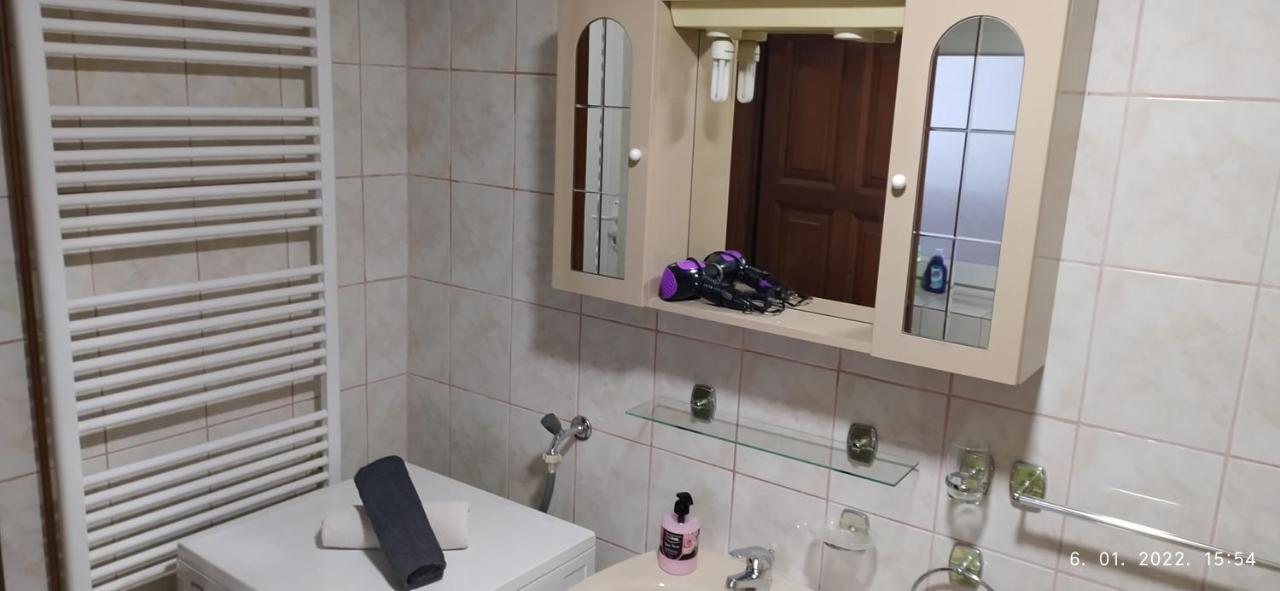Apartman House Jasmina Bihać Eksteriør billede