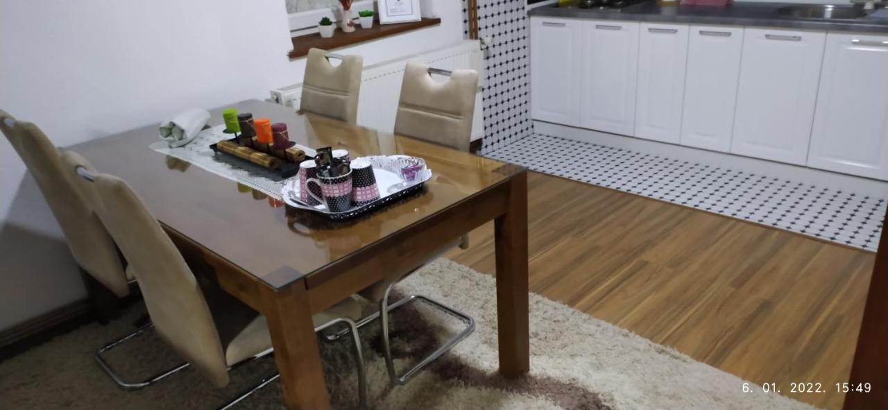 Apartman House Jasmina Bihać Eksteriør billede
